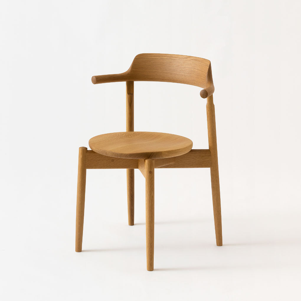 Tsubura Semi Armchair