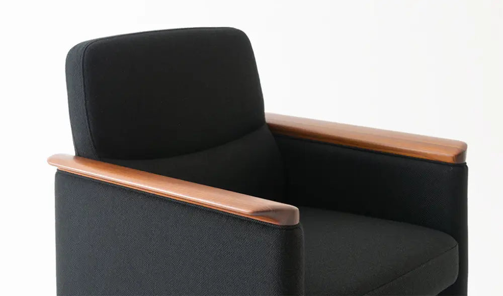 Contract Collection Armchair - Cedro Japonés Comprimido - Furniture