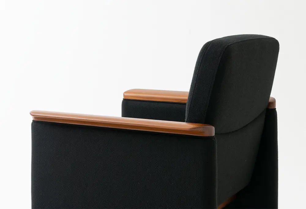 Contract Collection Armchair - Cedro Japonés Comprimido - Furniture