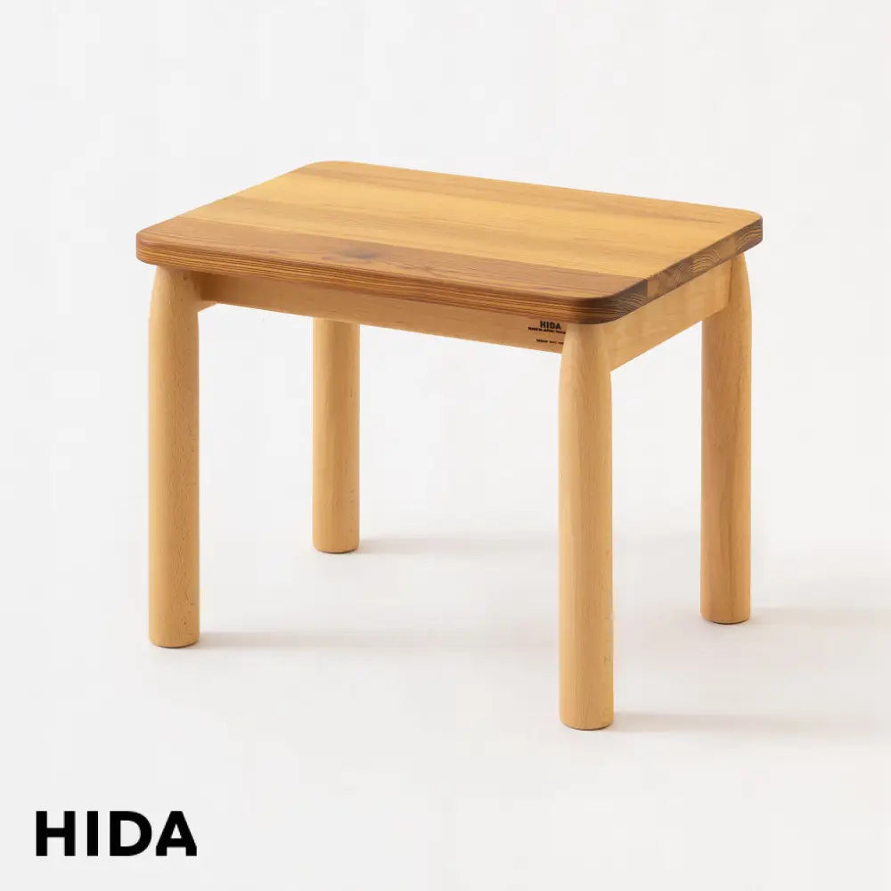 Hida Cerreto Kid’s Table by Enzo Mari - Cedro Japonés Comprimido / Haya - Furniture