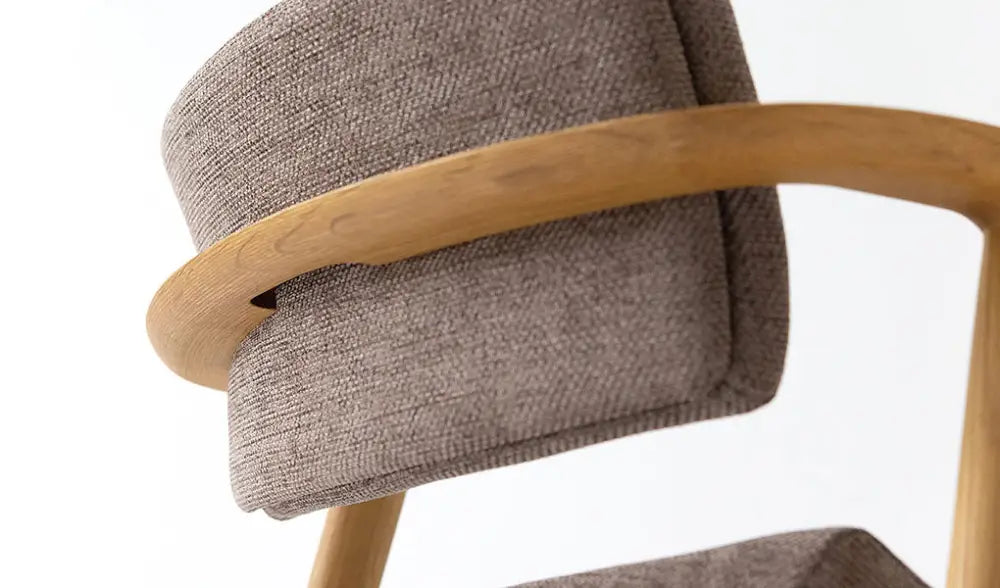HIDA Special Reserve Semi Armchair (Light Beige) - Castaño Japonés - Furniture
