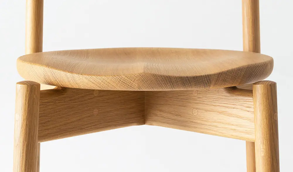 Tsubura Semi Armchair