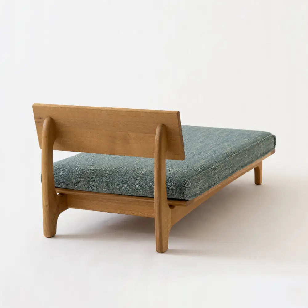 Words from Forest Chaise Longue | HIDA - Castaño Japonés - Furniture